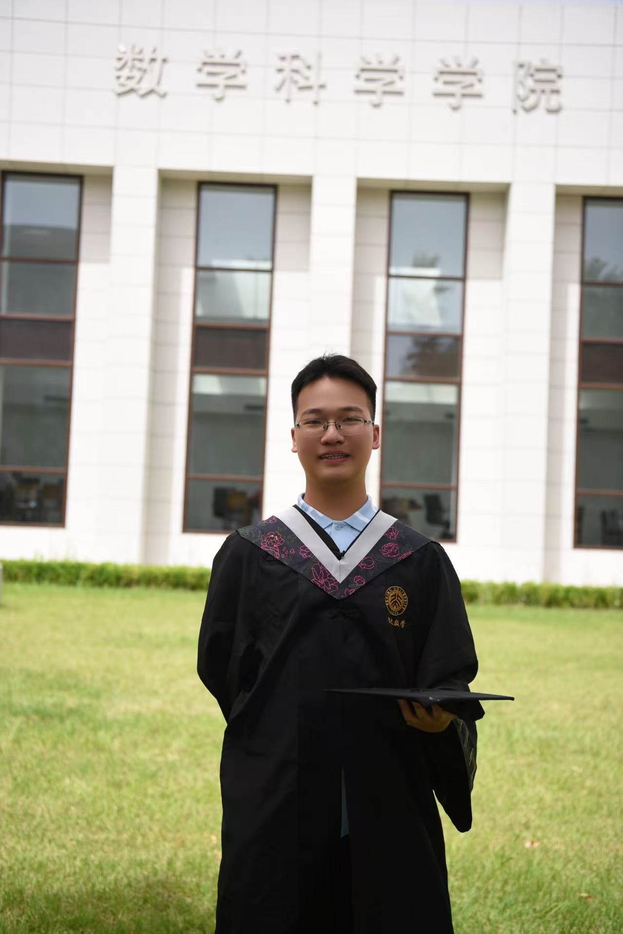 prof_pic.jpg